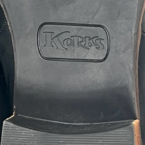 KORK-EASE LEATHER CHELSEA ANKLE BOOTIES IN BLACK WOMEN'S SIZE 6 - Picture 11 of 11